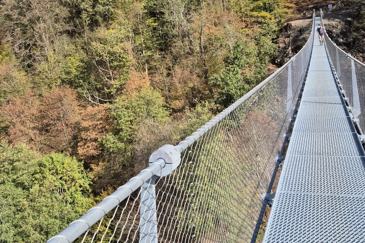 Passerelle himalayenne de Sainte-Cécile