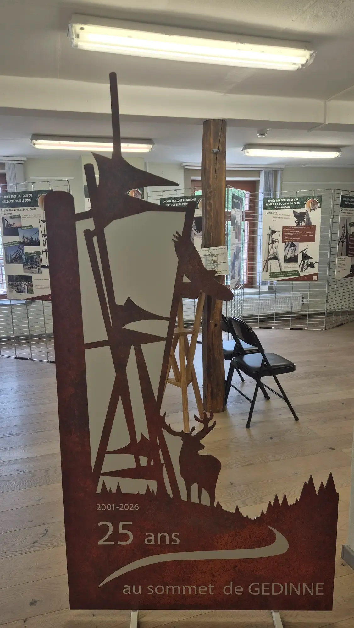 Exposition 25 ans de la Tour du Millénaire à l'office du tourisme de Gedinne